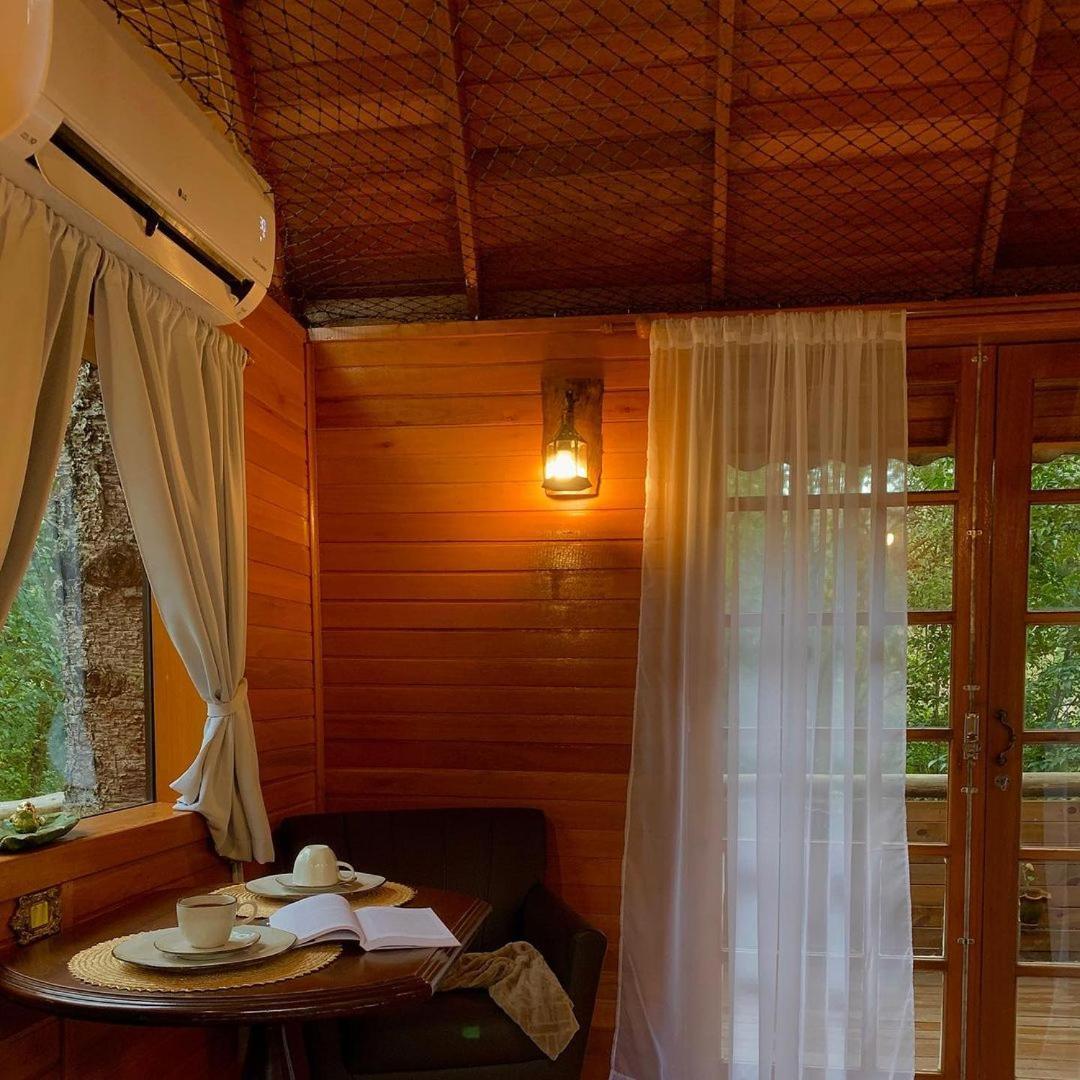 Casa Na Arvore Com Hidro, Piscina, Trilha, Cavalo Bento Gonçalves Kültér fotó